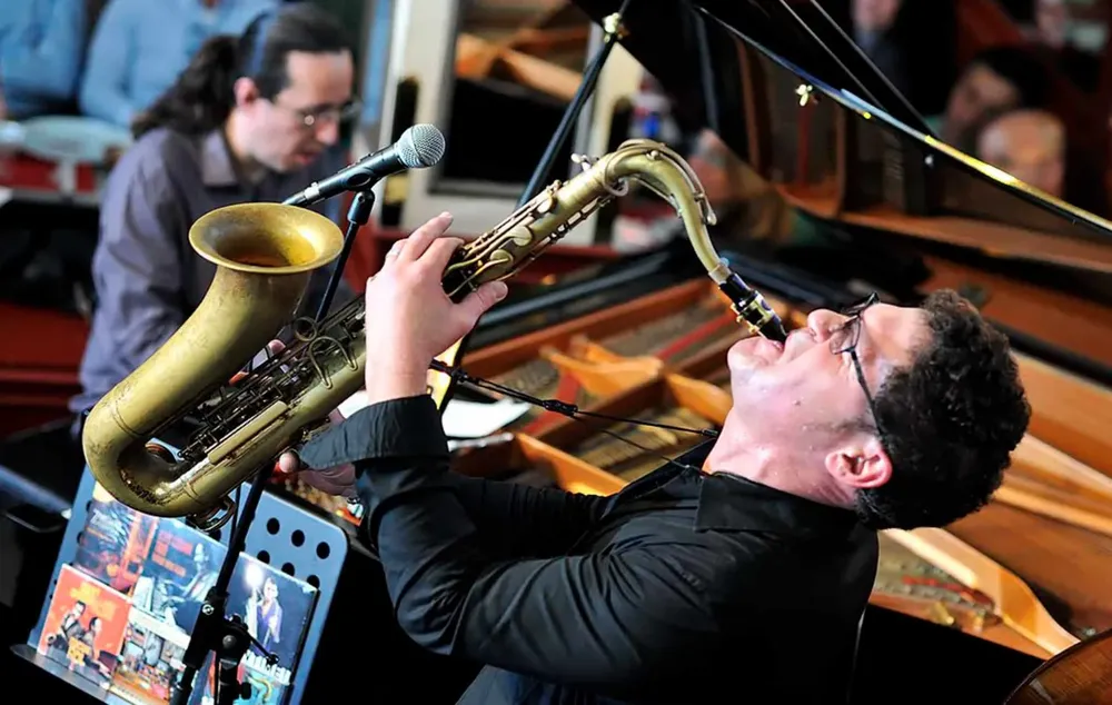 Sax Gordon