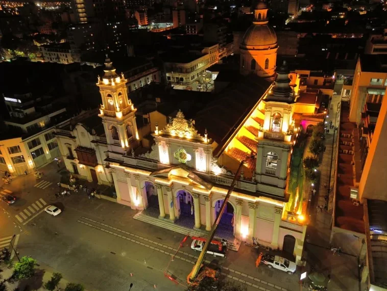 ILUMINACIÓNCATEDRAL