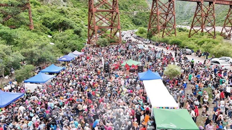 carnaval quebrada toro